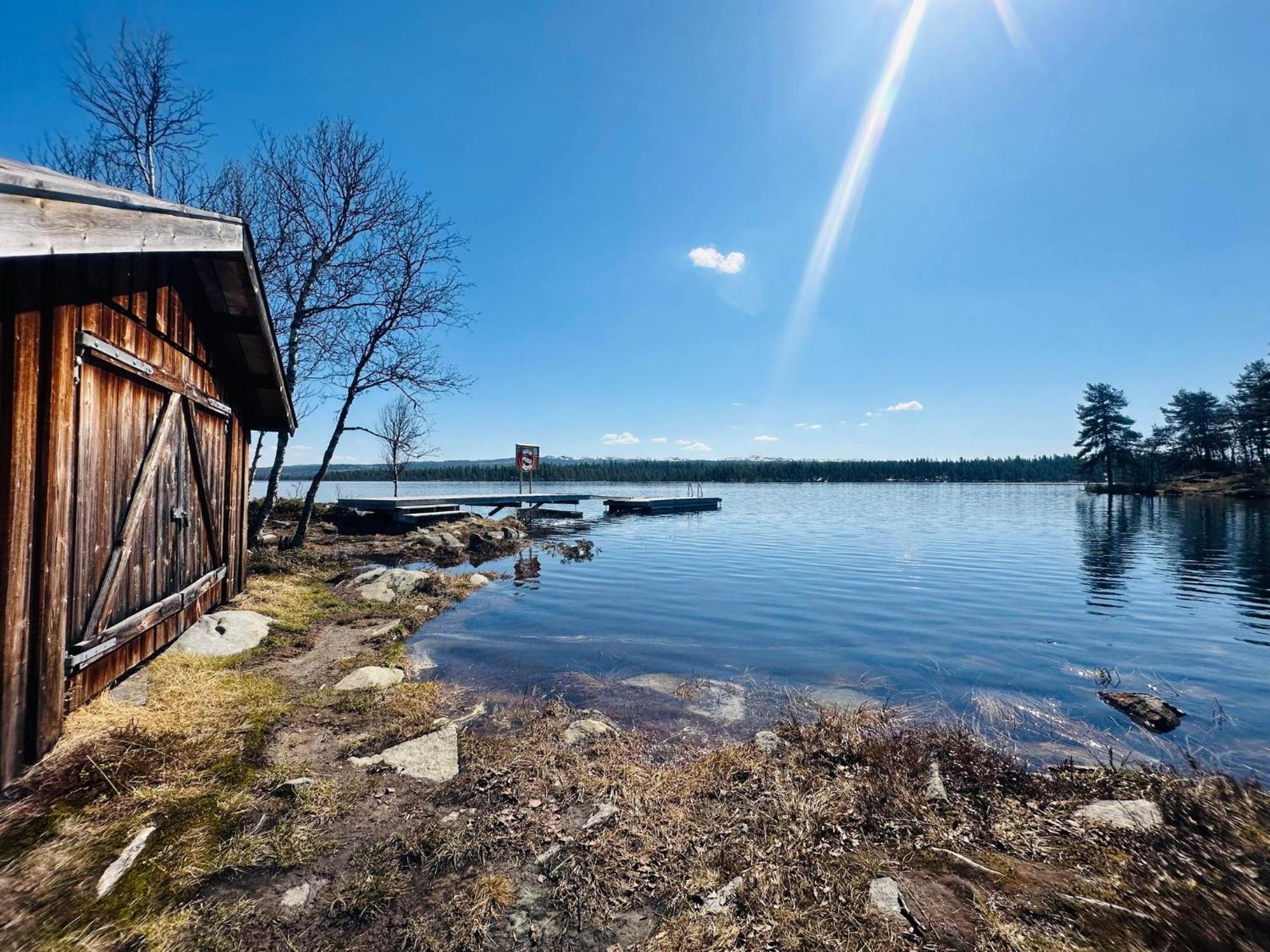 Nydelig Perle Pa Naturskjonne Buvassbrenna,